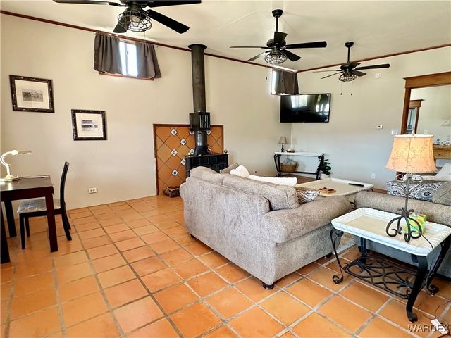 3863 W Third Avenue, Yucca, AZ 86438