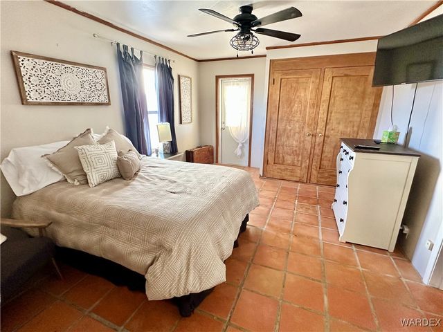 3863 W Third Avenue, Yucca, AZ 86438