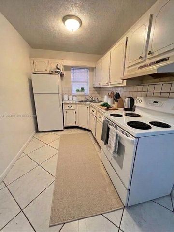 1747 Rodman Street 309, Hollywood, FL 33020