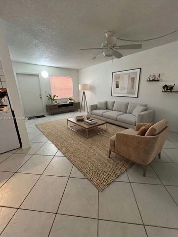 1747 Rodman Street 309, Hollywood, FL 33020