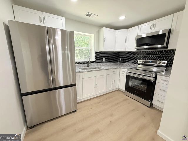 2735 Schatulga Road, Columbus, GA 31907