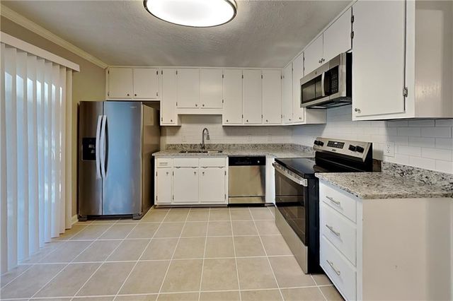 1469 Millstream Trail, Lawrenceville, GA 30044