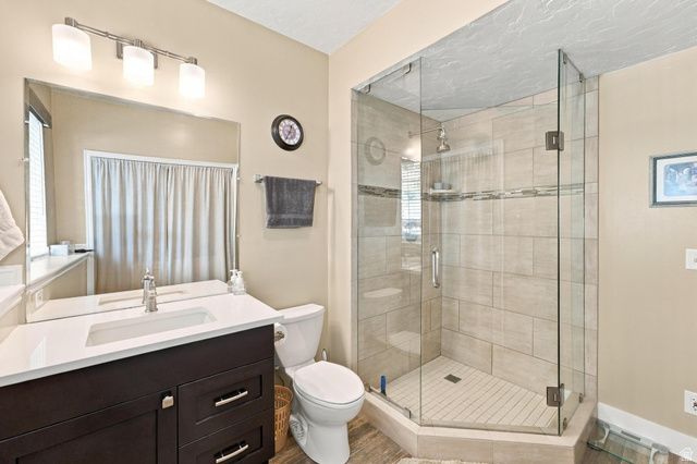 1886 S DAHL LN, Syracuse, UT 84075