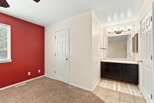 1886 S DAHL LN, Syracuse, UT 84075