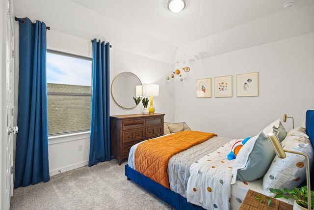 446 Lucky Ave, Elgin, TX 78621