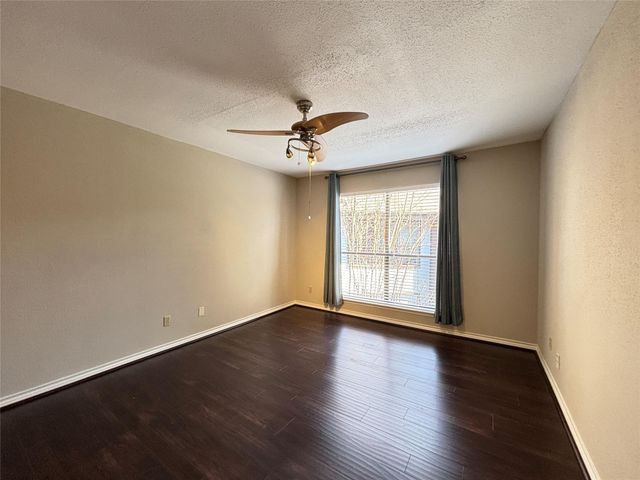 8020 Braesmain Drive 1604, Houston, TX 77025