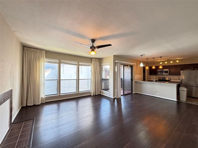 8020 Braesmain Drive 1604, Houston, TX 77025