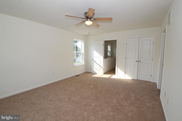 3 BUTTONWOOD AVE, New Castle, DE 19720