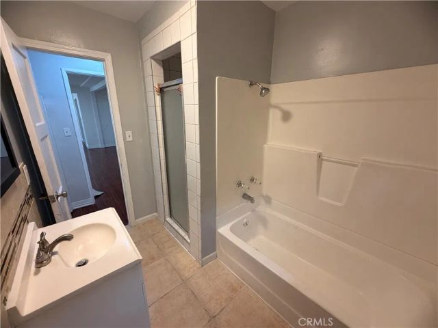 10202 Doty, Inglewood, CA 90303