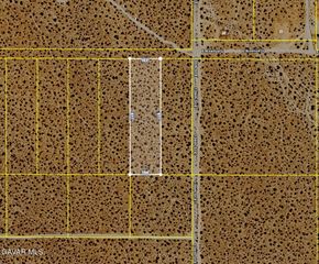 13500 E Avenue U, Pearblossom, CA 93553