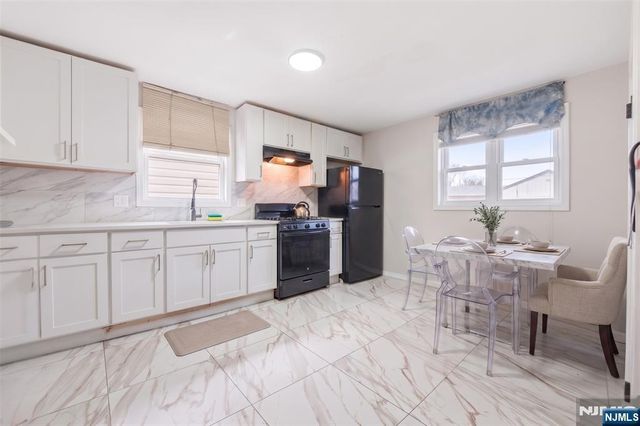 63 Linden Avenue, Irvington, NJ 07111