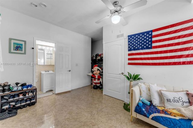 13891 SW 39th Terrace, Miami, FL 33175