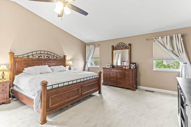 1356 Scotsman Drive, Grove City, OH 43123