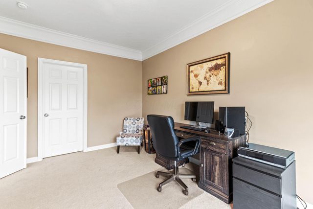 1356 Scotsman Drive, Grove City, OH 43123