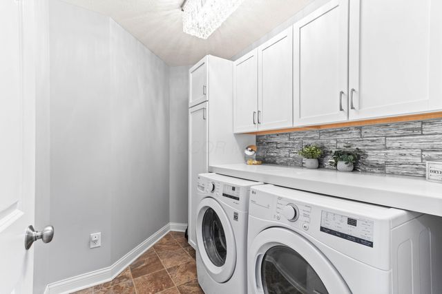 1356 Scotsman Drive, Grove City, OH 43123