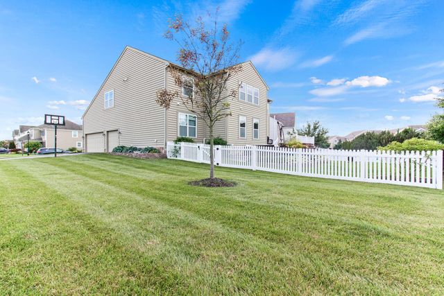 1356 Scotsman Drive, Grove City, OH 43123