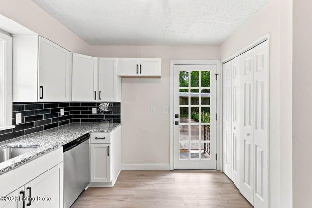 2310 Franklin Ave, Louisville, KY 40216