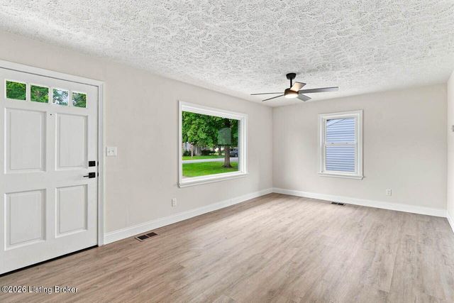 2310 Franklin Ave, Louisville, KY 40216