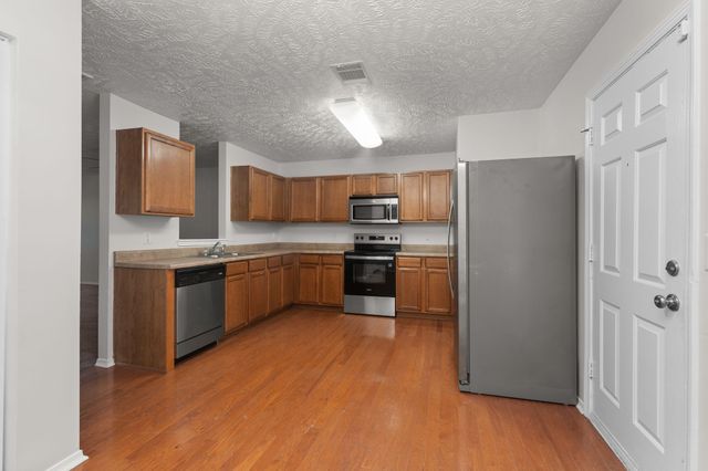 2012 Ethan Ln, Antioch, TN 37013