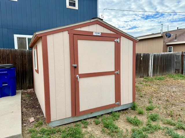 1006 4th St, Greeley, CO 80631