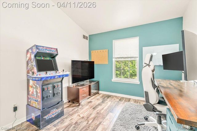 7726 Bay Tree Drive, Ypsilanti, MI 48197