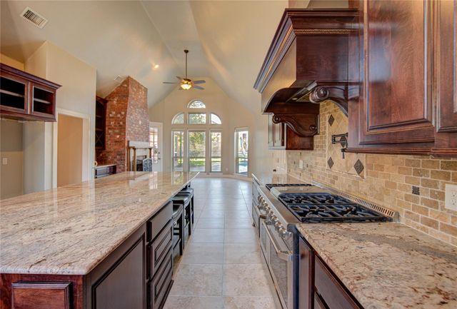 5023 Waterbeck Street, Fulshear, TX 77441