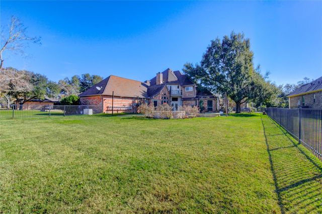 5023 Waterbeck Street, Fulshear, TX 77441