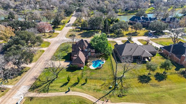 5023 Waterbeck Street, Fulshear, TX 77441