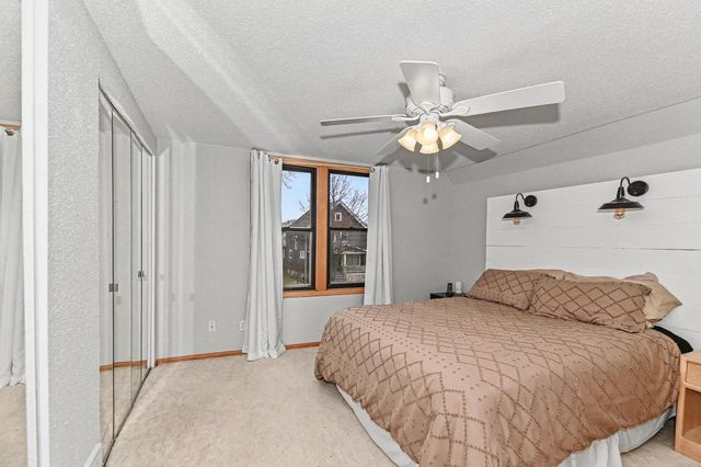 2009 S 77th STREET, West Allis, WI 53219