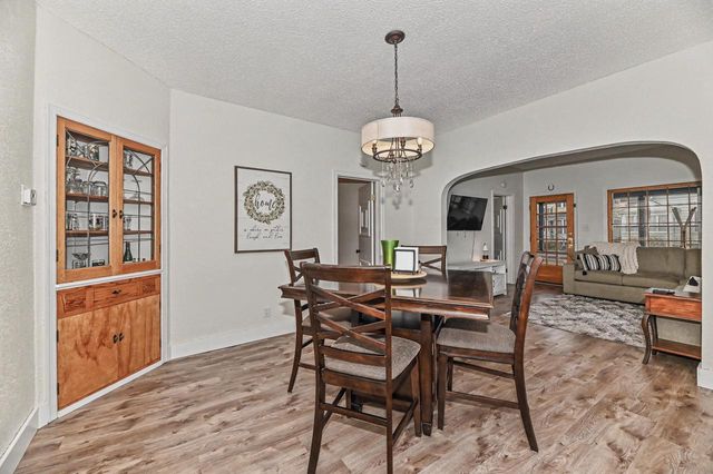 2009 S 77th STREET, West Allis, WI 53219