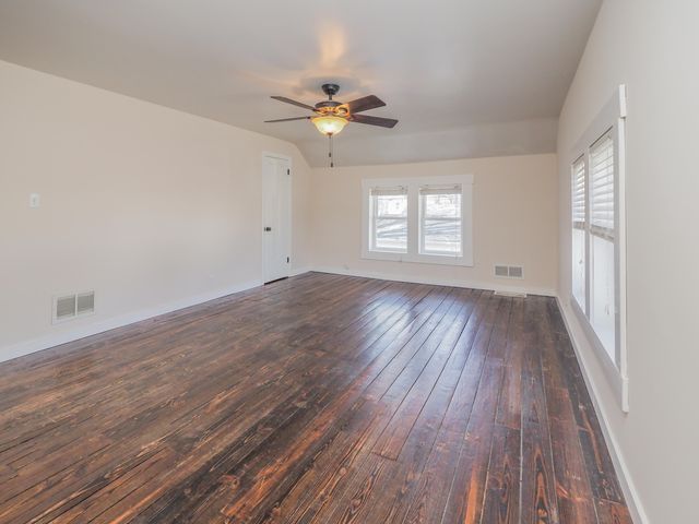 210 Cedar Street, Paw Paw, MI 49079