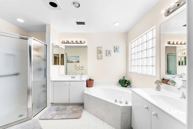 5097 Robino Circle, West Palm Beach, FL 33417