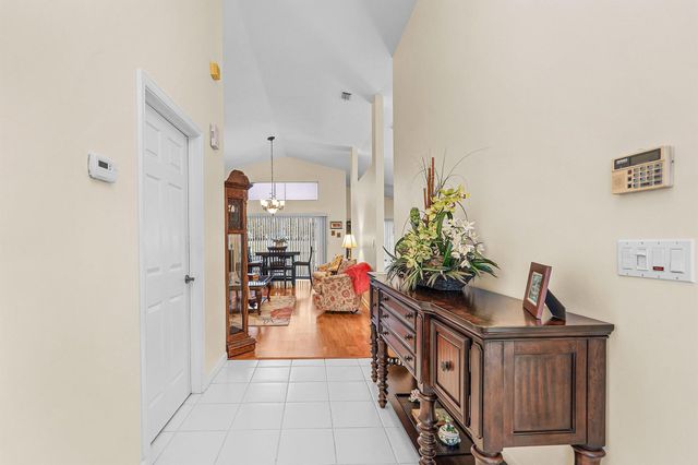 5097 Robino Circle, West Palm Beach, FL 33417