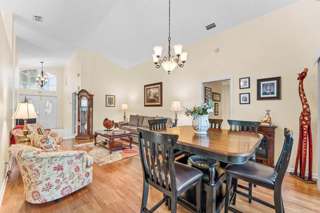 5097 Robino Circle, West Palm Beach, FL 33417