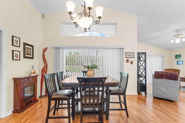 5097 Robino Circle, West Palm Beach, FL 33417