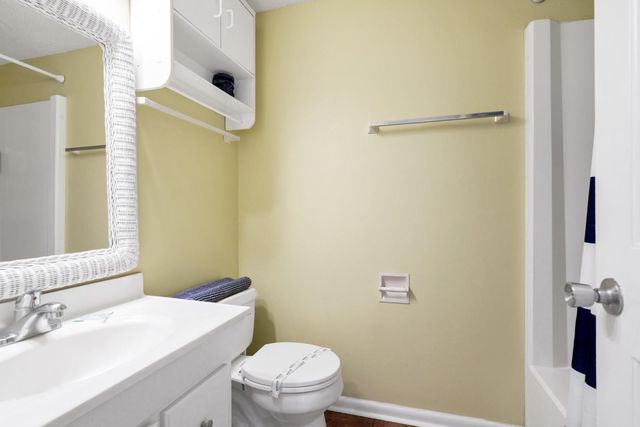 429 Sea Cloud Circle, Edisto Island, SC 29438