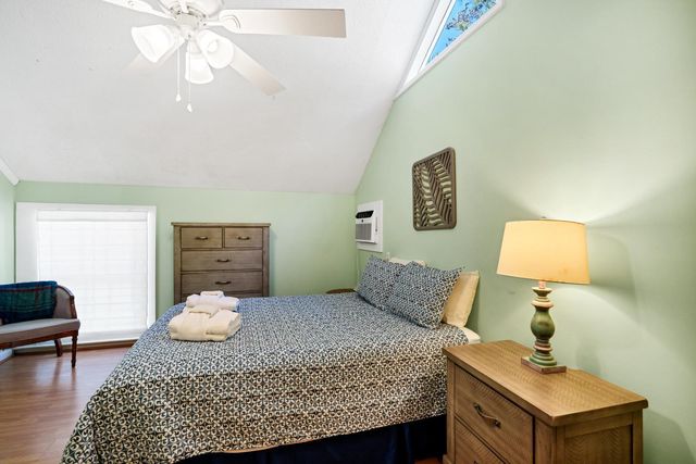 429 Sea Cloud Circle, Edisto Island, SC 29438