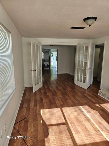 7914 Lockwood Drive, Houston, TX 77016