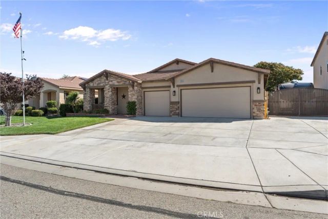 43830 Elena Ct., Lancaster, CA 93536