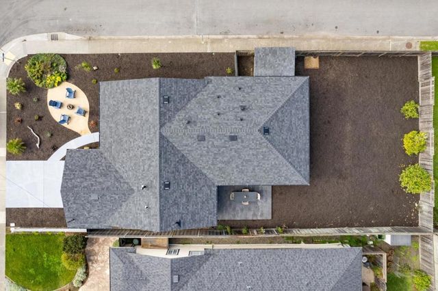 303 Filbert Street, Half Moon Bay, CA 94019