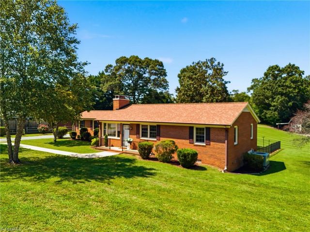 130 Circle Drive, Haw River, NC 27258