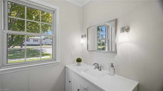 130 Circle Drive, Haw River, NC 27258