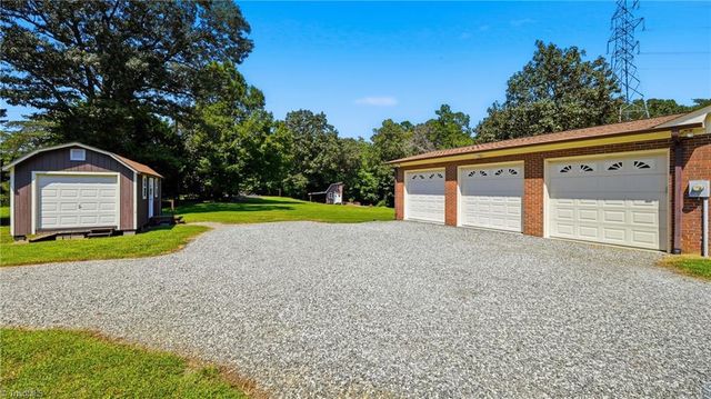 130 Circle Drive, Haw River, NC 27258