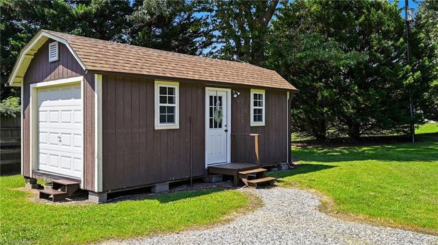 130 Circle Drive, Haw River, NC 27258