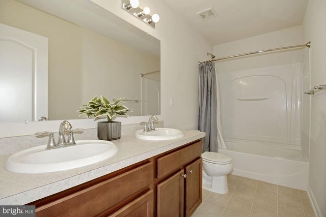 2221 CONGRESBURY PL, Upper Marlboro, MD 20774