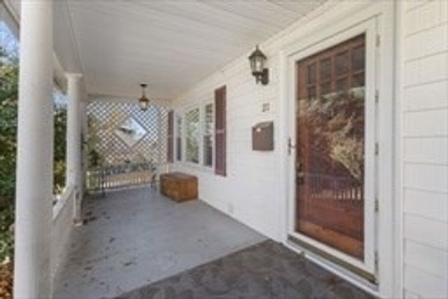 21 Edwards St, Southbridge, MA 01550