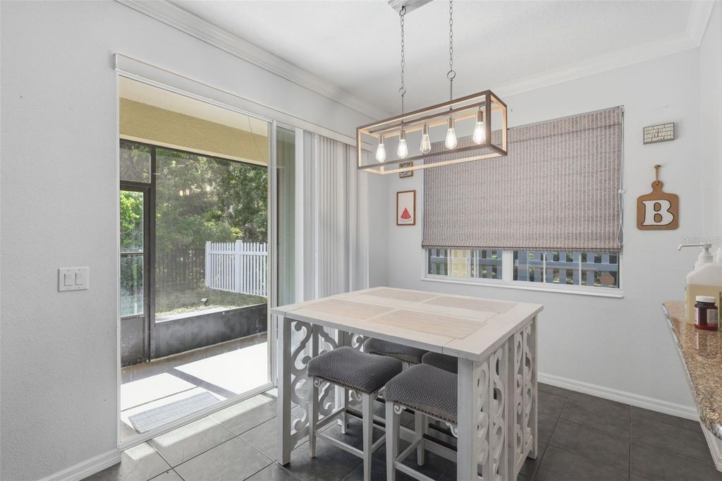 Image 15 of property listing at 9552 PICCADILLY SKY WAY, Orlando, FL 32827