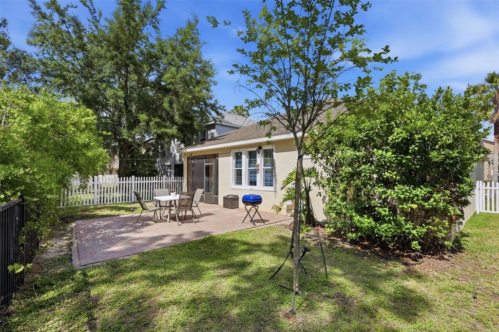 Image 33 of property listing at 9552 PICCADILLY SKY WAY, Orlando, FL 32827