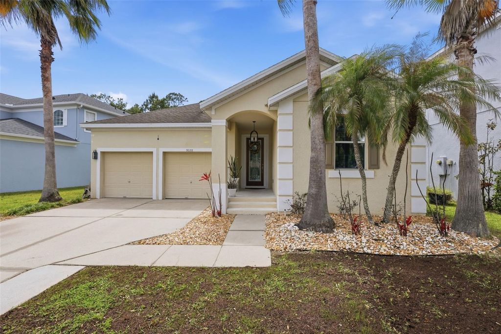 Image 36 of property listing at 9552 PICCADILLY SKY WAY, Orlando, FL 32827