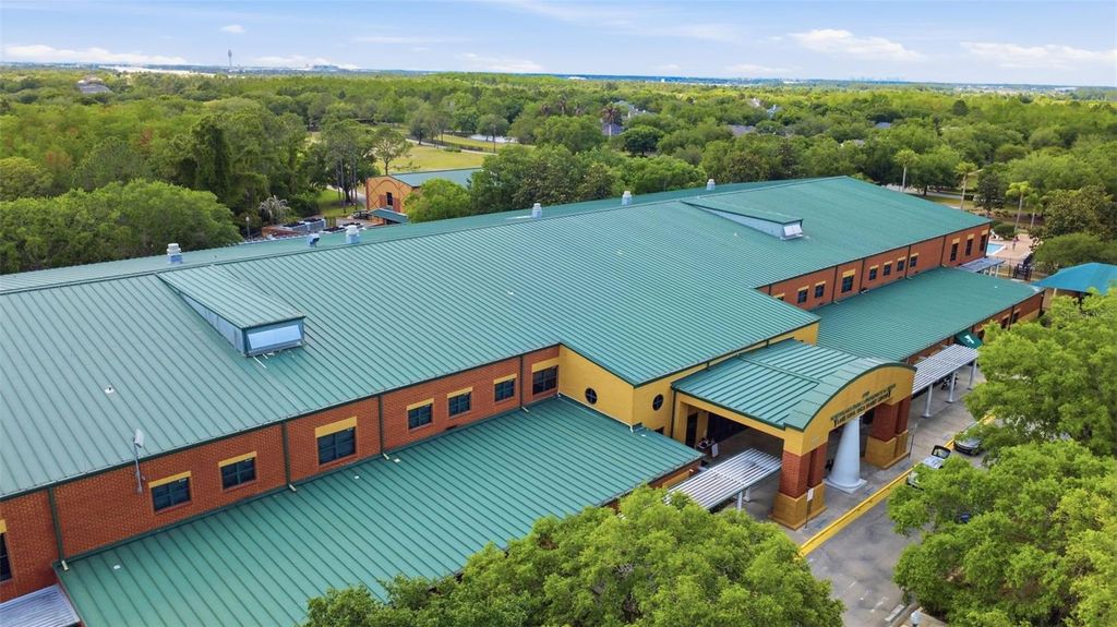 Image 38 of property listing at 9552 PICCADILLY SKY WAY, Orlando, FL 32827
